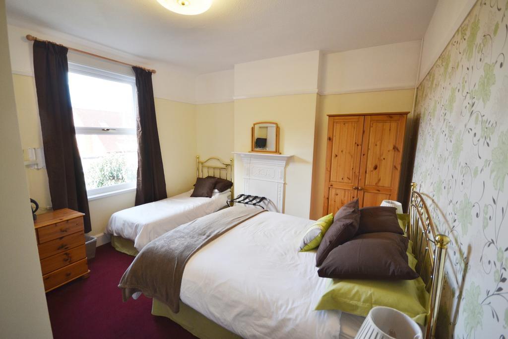 Bed and Breakfast Stretton House à Stratford-upon-Avon Extérieur photo
